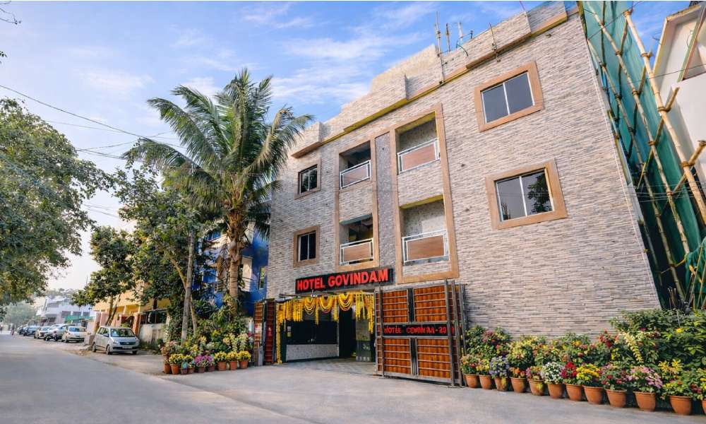 deluxe-quad-room-hotels-in-bhubaneswar